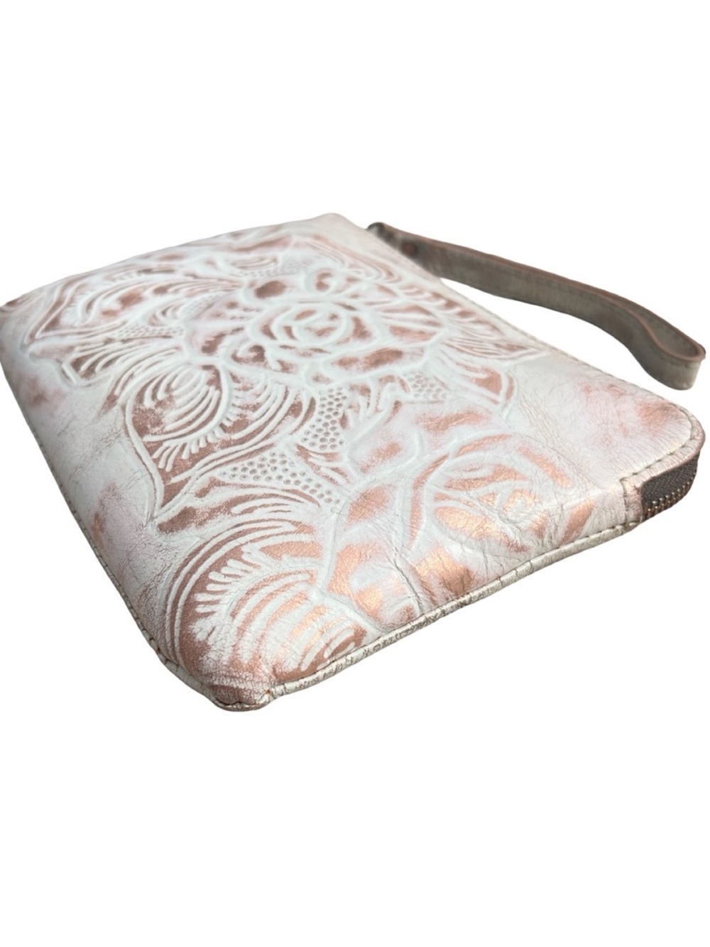 Patricia Nash White & Rose Gold Embossed Floral Wristlet - Picture 4 of 8